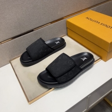 Louis Vuitton Slippers